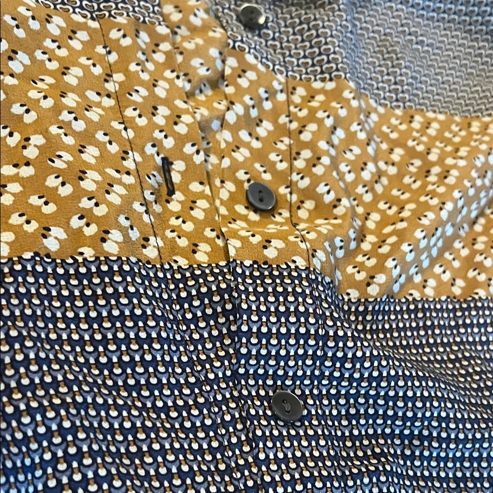 Blue and Gold Patterned Button-Up Shirt - Picture 3 of 6